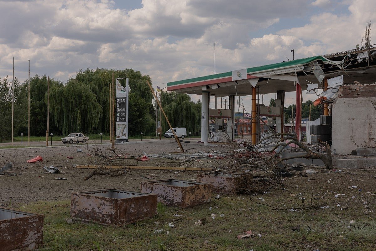 'To make the civilians leave': Russia pummels Ukraine's petrol stations