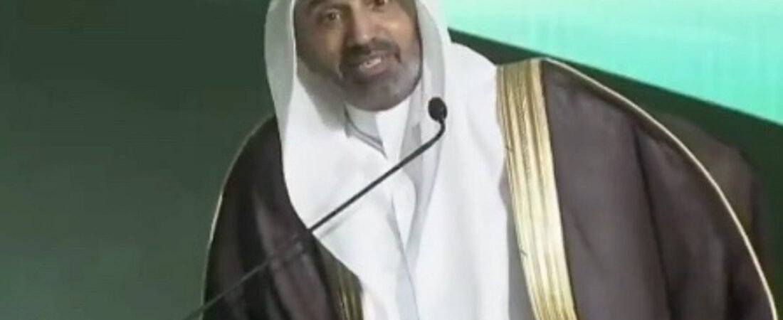 Saudi minister's reaction to Riyadh warning alert goes viral